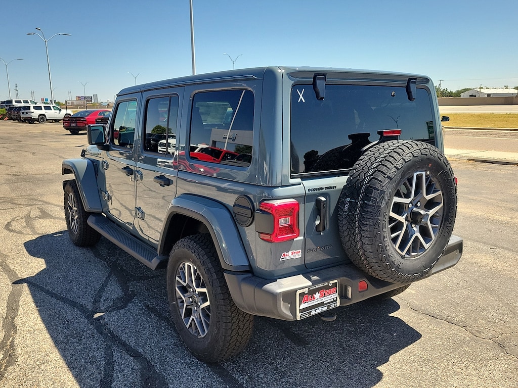 New 2026 Jeep Wrangler 4-DOOR SAHARA Sport Utility
