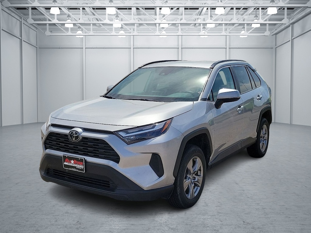 Used 2024 Toyota RAV4 XLE Front-Wheel Drive