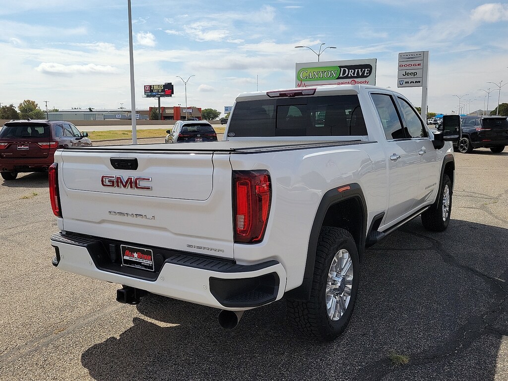 Used 2023 GMC Sierra 2500HD Denali 4x4 Crew Cab 6.75 ft. box 158.9 in. WB