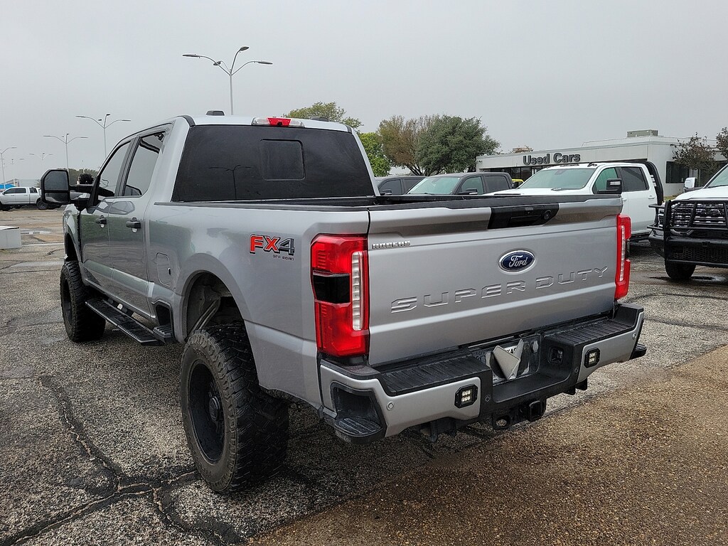 Used 2024 Ford F-250 XLT 4x4 Crew Cab 6.75 ft. box 160 in. WB SRW Sedan