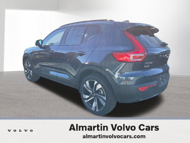 2026 Volvo XC40 Ultra - Photo 9