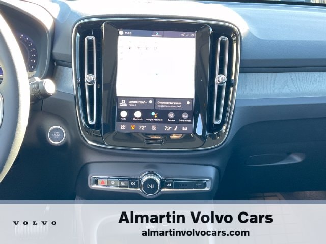 2026 Volvo XC40 Ultra - Photo 23