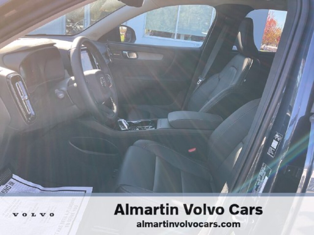 Used 2026 Volvo XC40 B5 Ultra SUV