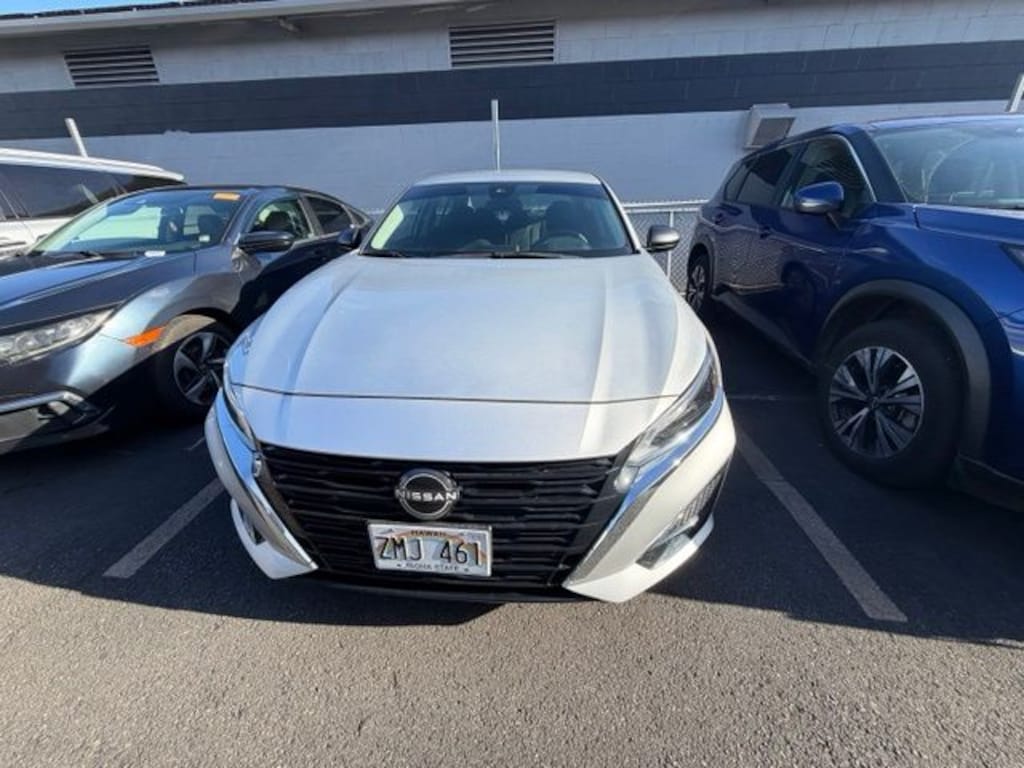 Used 2024 Nissan Altima 2.5 S Sedan