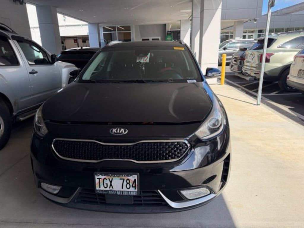 Used 2017 Kia Niro Touring SUV