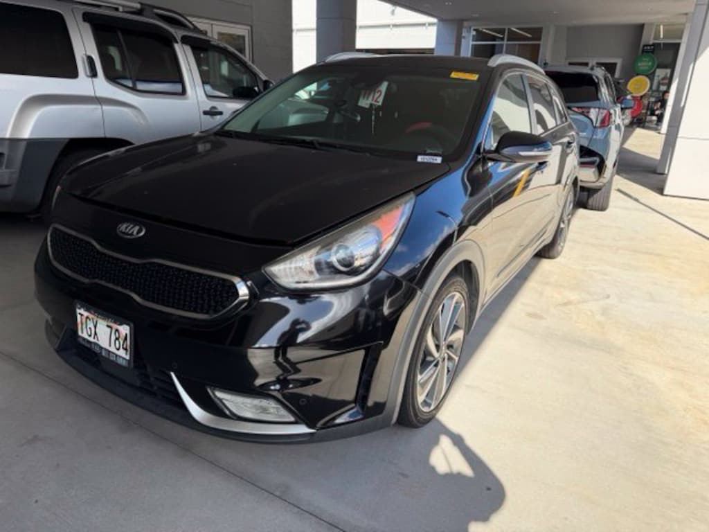 Used 2017 Kia Niro Touring SUV
