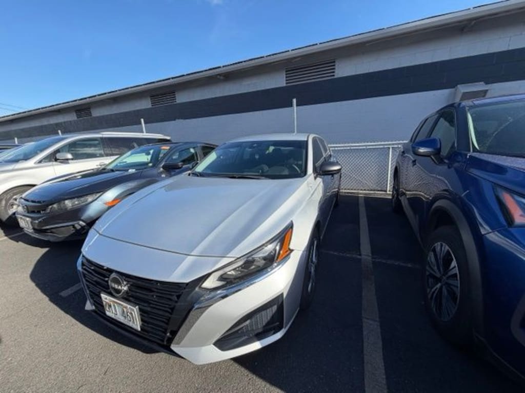 Used 2024 Nissan Altima 2.5 S Sedan