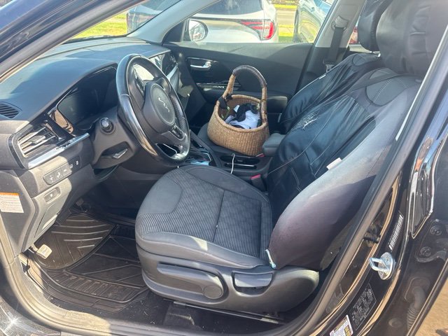 Certified 2022 Kia Niro LXS SUV
