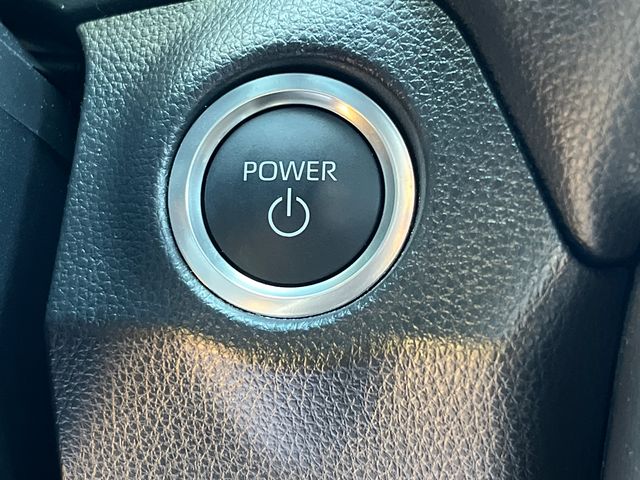 2024 Toyota RAV4 XSE - Photo 19