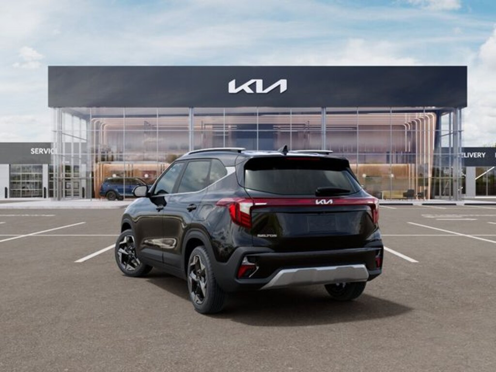 Used 2026 Kia Seltos EX SUV