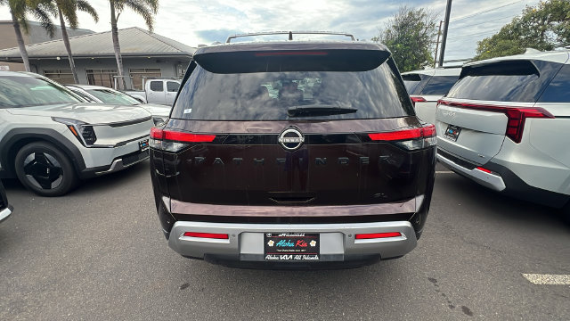 Used 2022 Nissan Pathfinder SL SUV