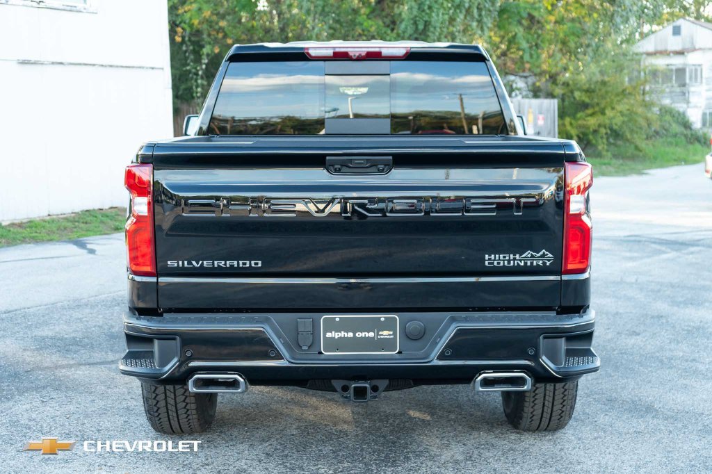 2026 Chevrolet Silverado 1500 High Country - Photo 8