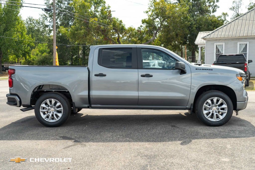 New 2026 Chevrolet Silverado 1500 Custom Truck