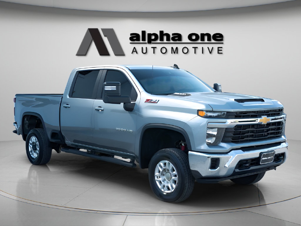 Used 2024 Chevrolet Silverado 2500 HD LT Truck Crew Cab