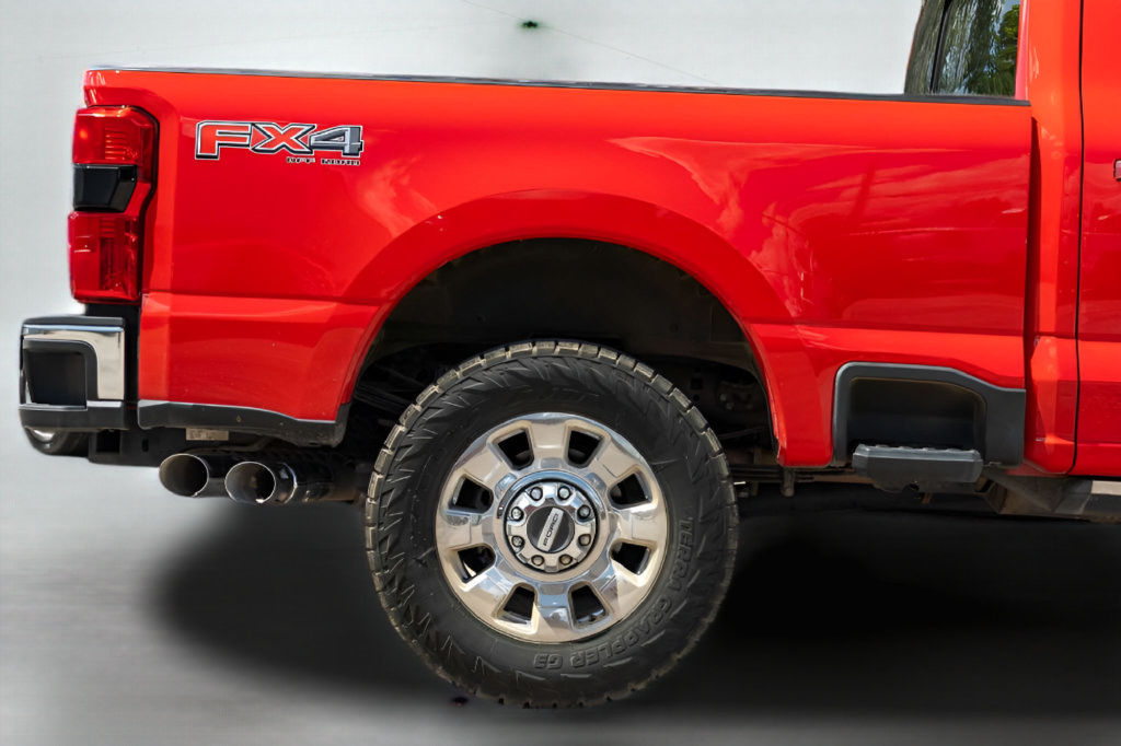 Used 2023 Ford Super Duty F-250 SRW XL Truck Crew Cab
