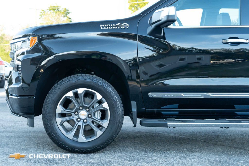 2026 Chevrolet Silverado 1500 High Country - Photo 12