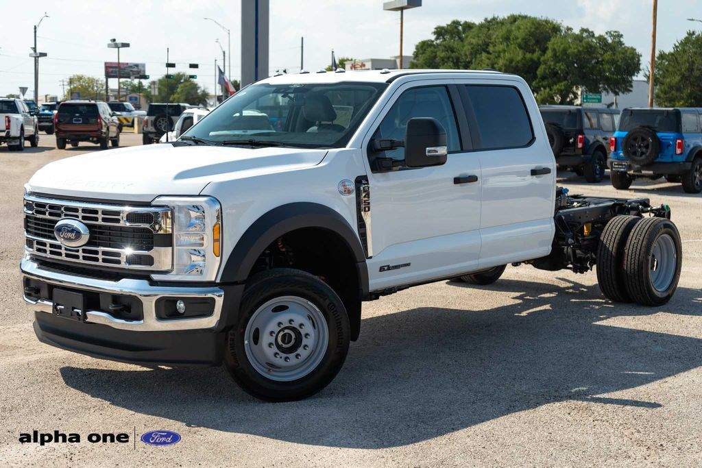2026 Ford F-450 Super Duty Chassis Cab XL