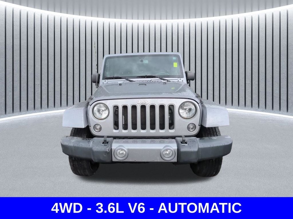 Used 2016 Jeep Wrangler Unlimited Sahara SUV