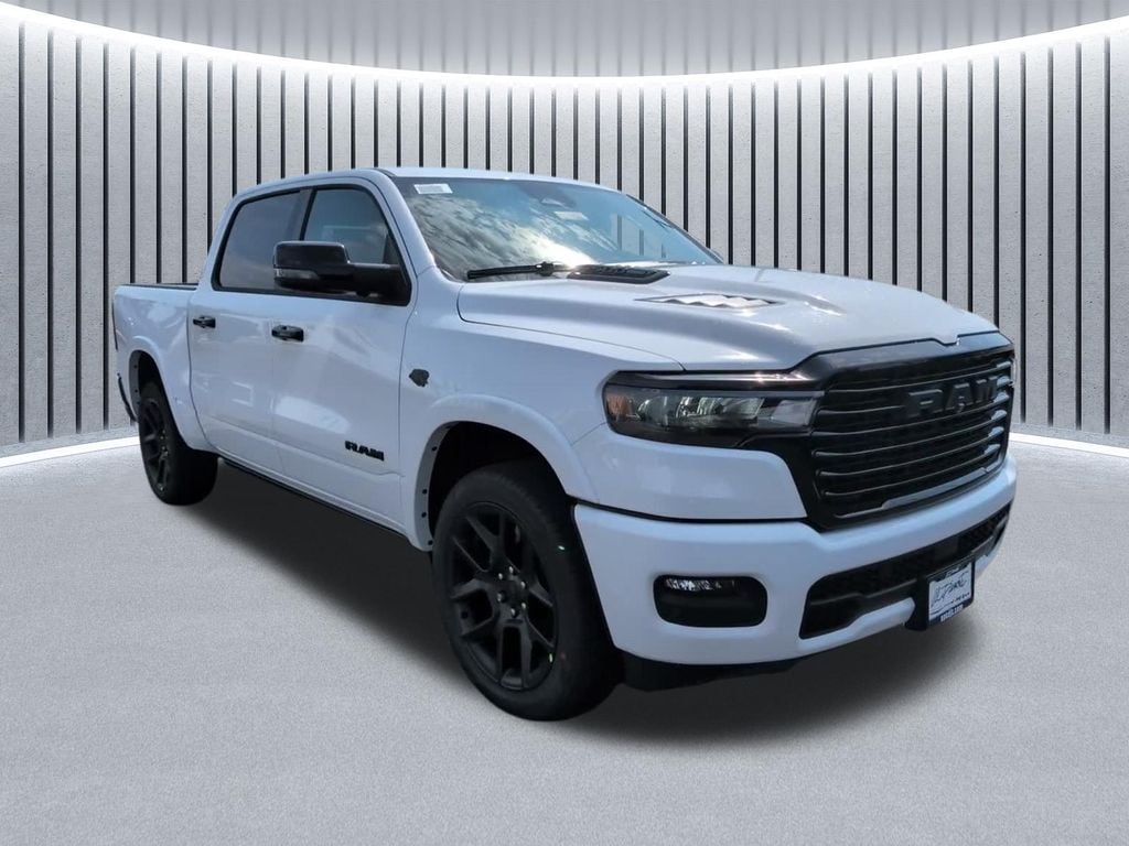 New 2027 Ram 1500 LARAMIE CREW CAB 4X4 5'7 BOX Pickup