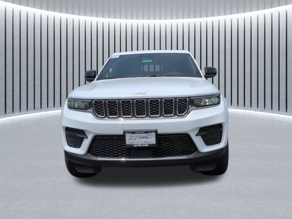 Used 2025 Jeep Grand Cherokee Laredo X SUV
