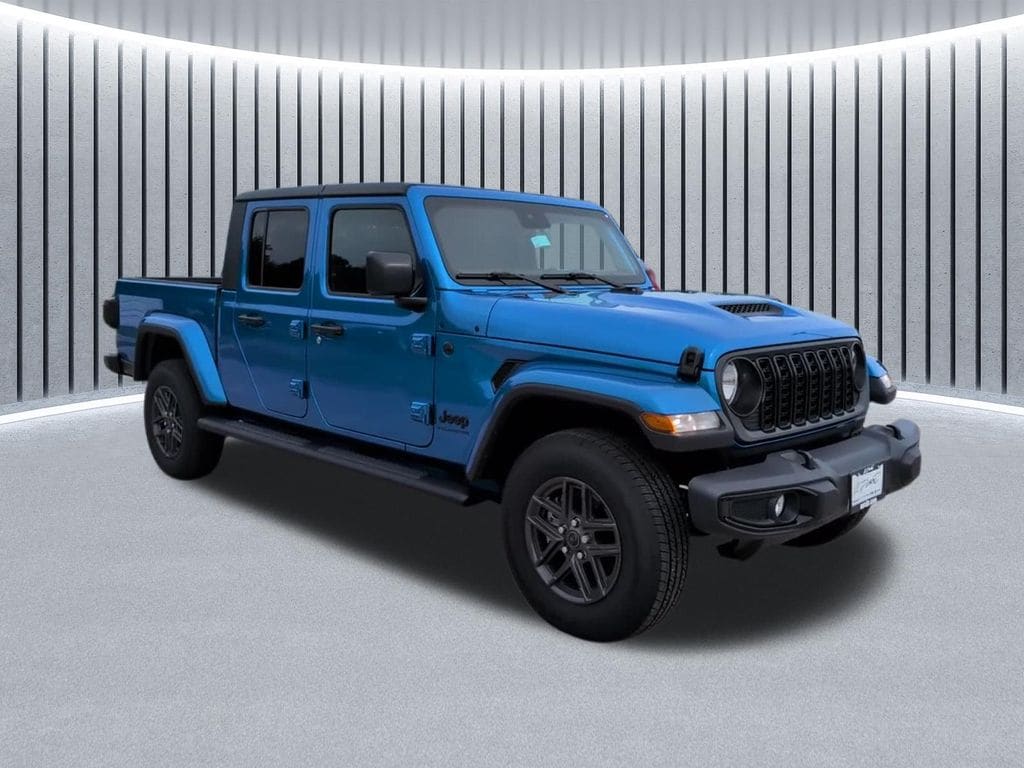 New 2025 Jeep Gladiator SPORT S 4X4 Pickup