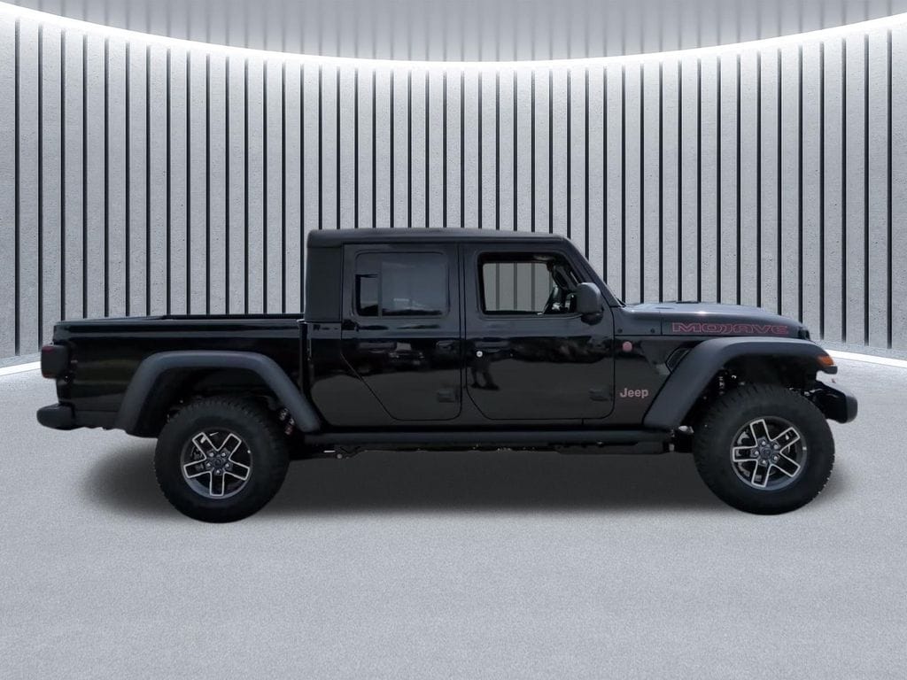 New 2026 Jeep Gladiator MOJAVE 4X4 Pickup