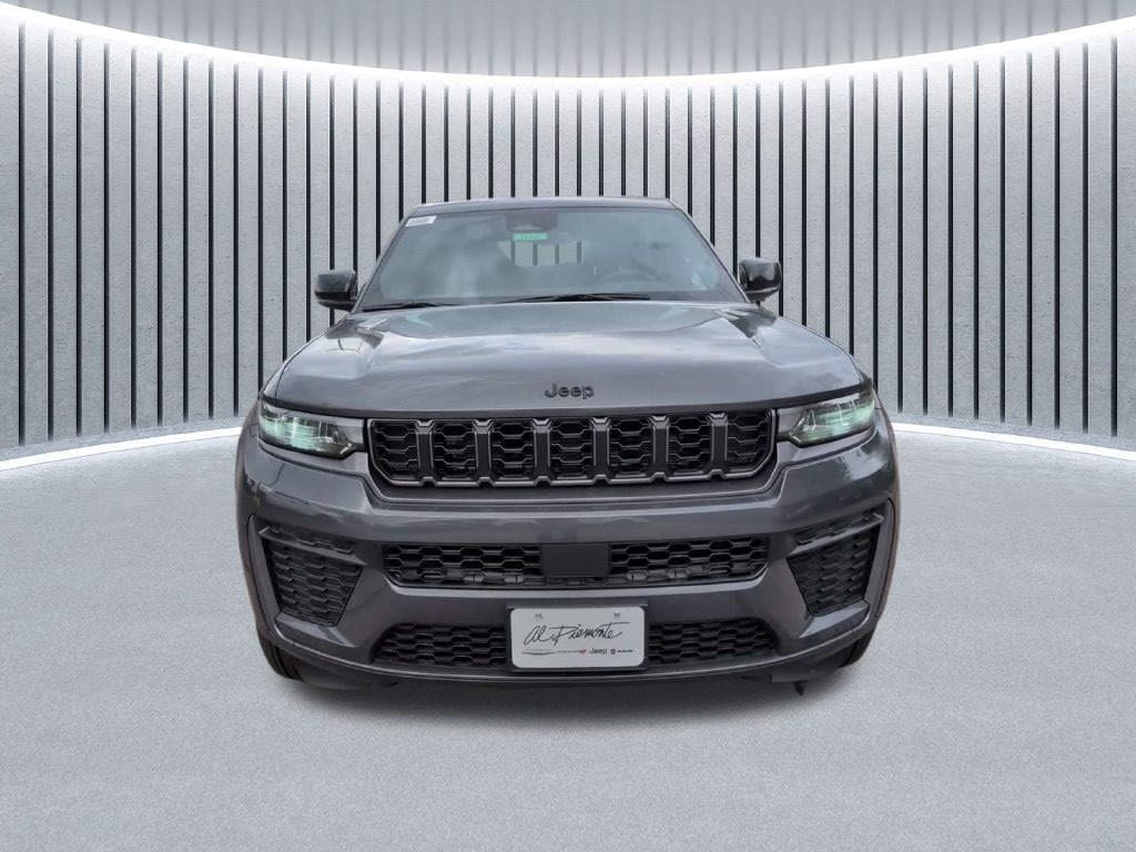 New 2026 Jeep Grand Cherokee L LAREDO ALTITUDE 4X4 Sport Utility