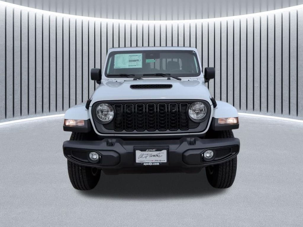 New 2025 Jeep Gladiator SPORT S 4X4 Pickup