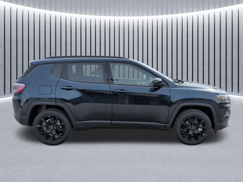 New 2026 Jeep Compass LATITUDE ALTITUDE 4X4 Sport Utility