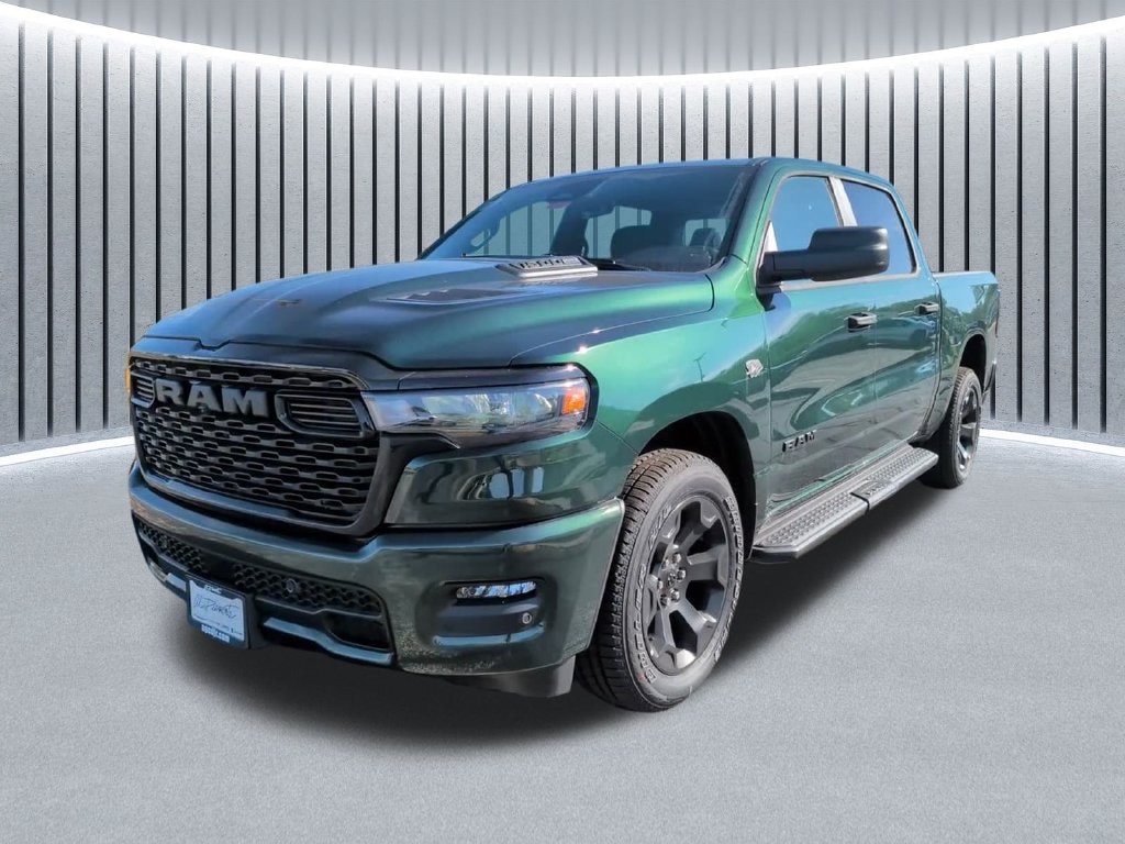 New 2027 Ram 1500 EXPRESS CREW CAB 4X4 5'7 BOX Pickup