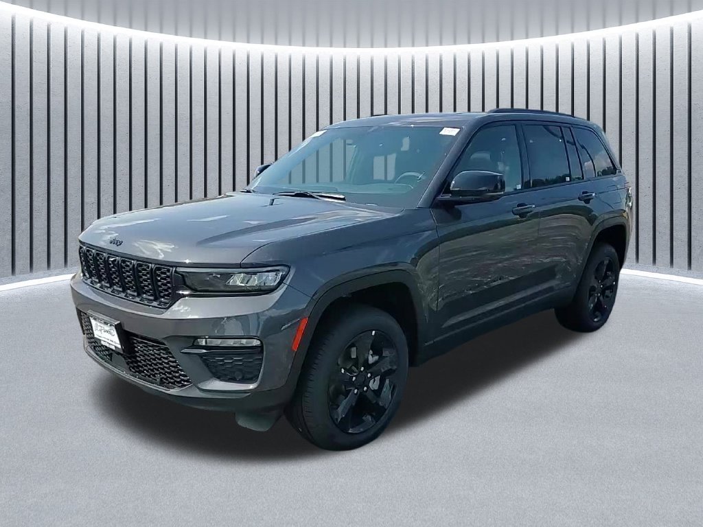 Used 2025 Jeep Grand Cherokee Limited SUV