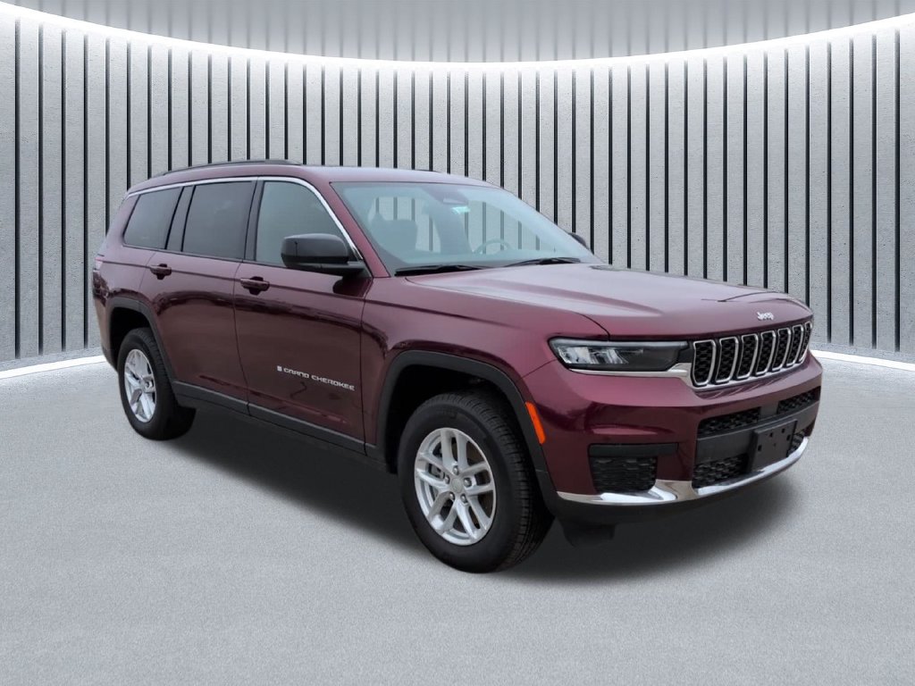 Used 2025 Jeep Grand Cherokee L Laredo SUV