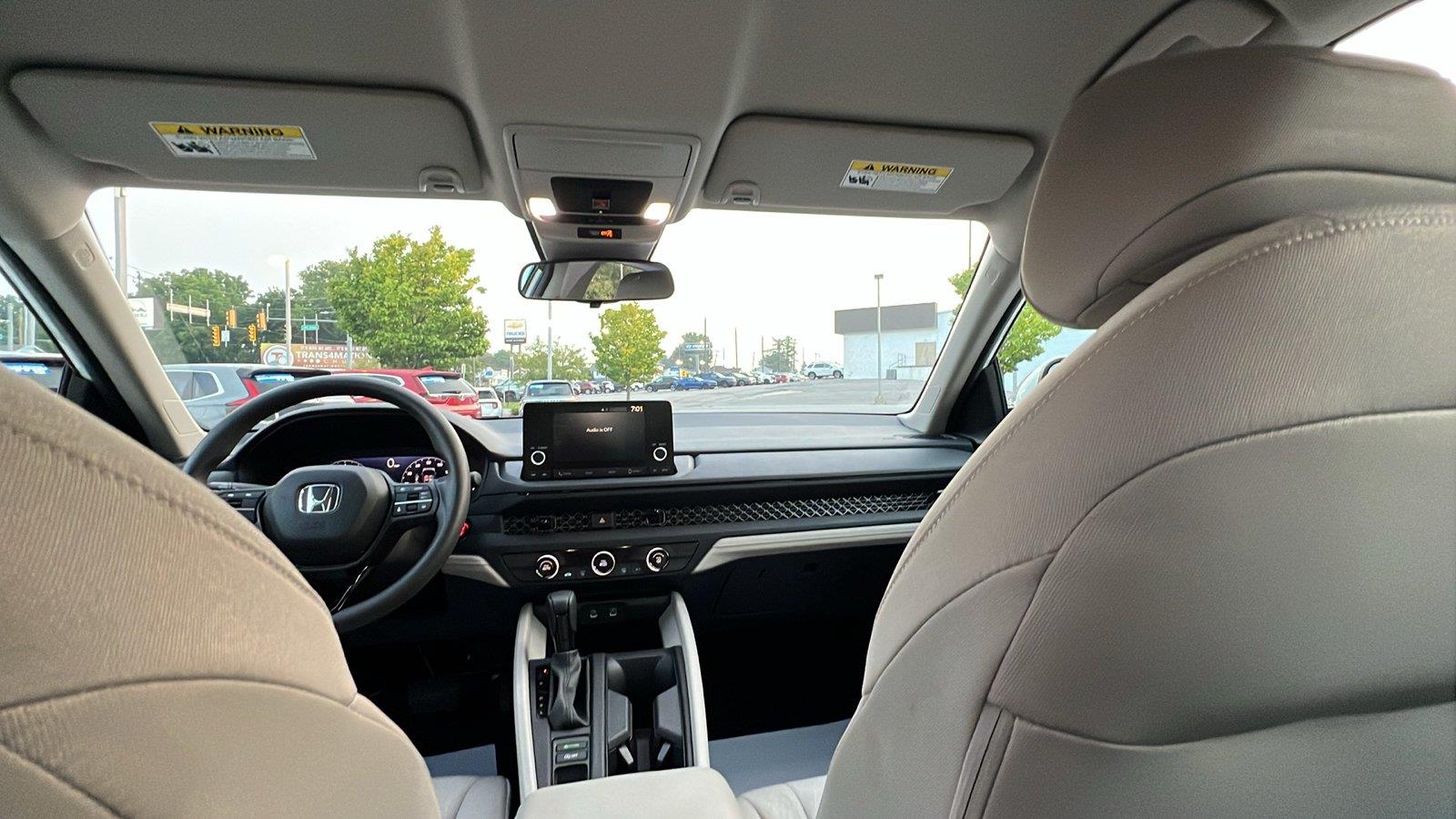 2025 Honda Accord LX - Photo 18