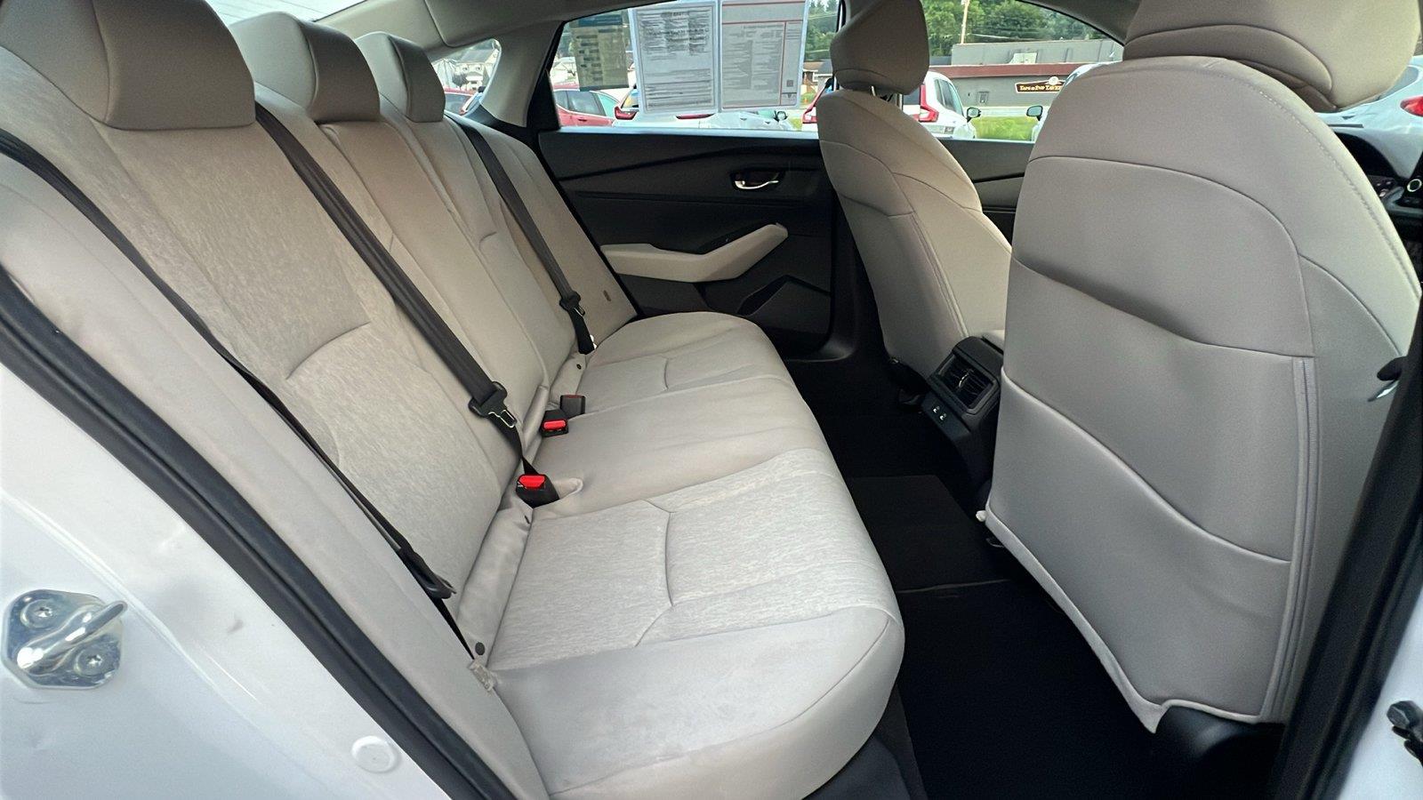 2025 Honda Accord LX - Photo 14