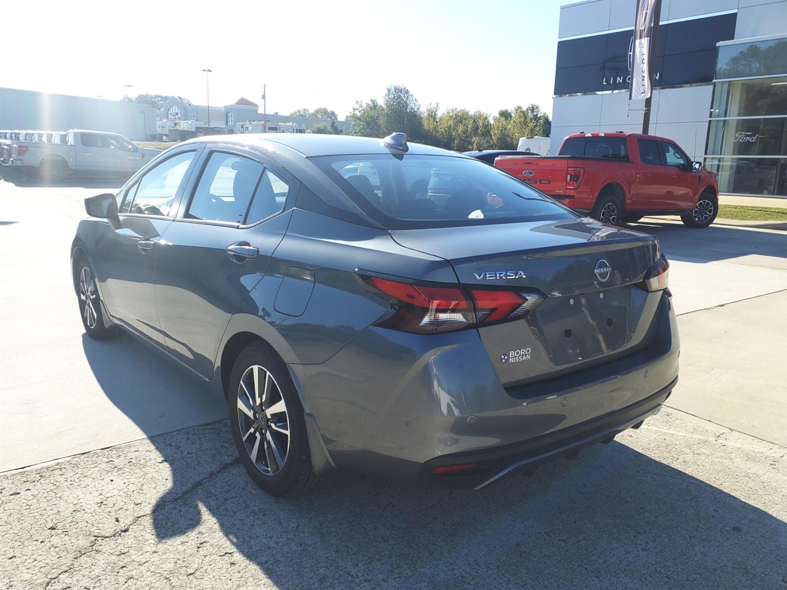 Used 2025 Nissan Versa 1.6 SV Sedan
