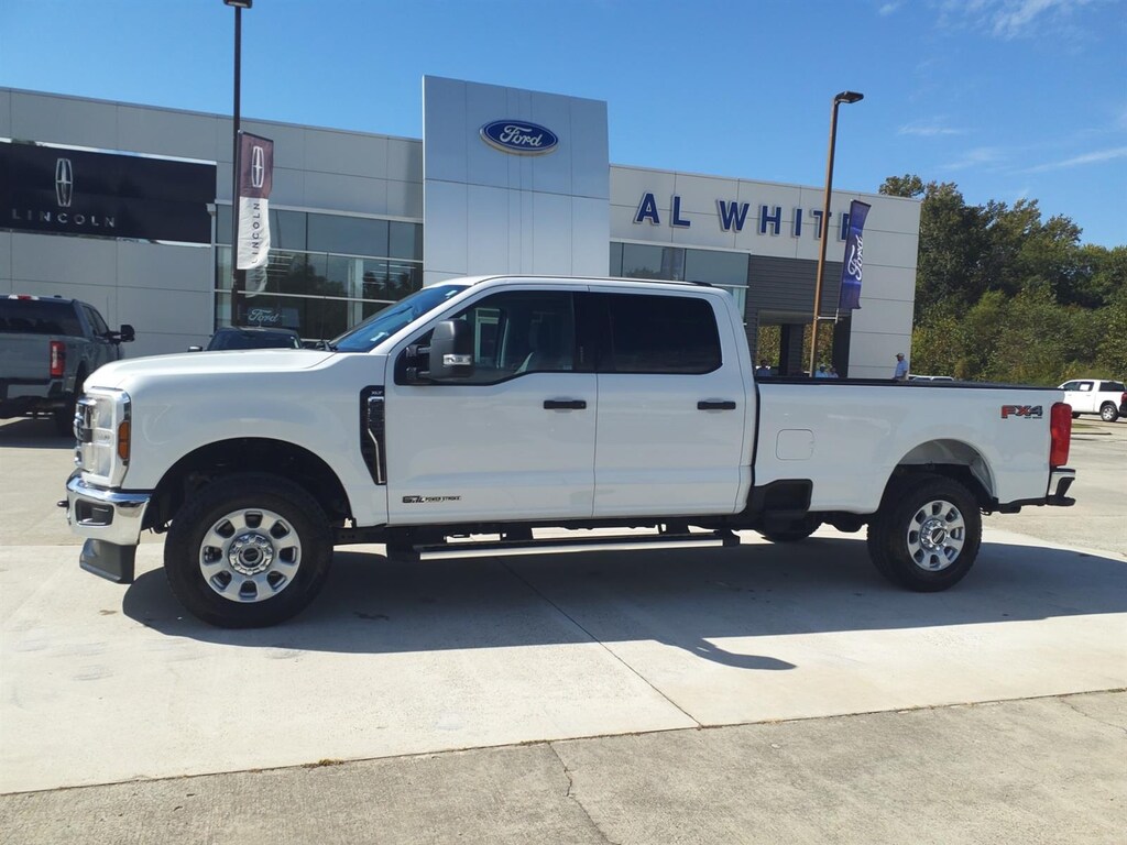 Used 2024 Ford F-250 XLT Crew Cab