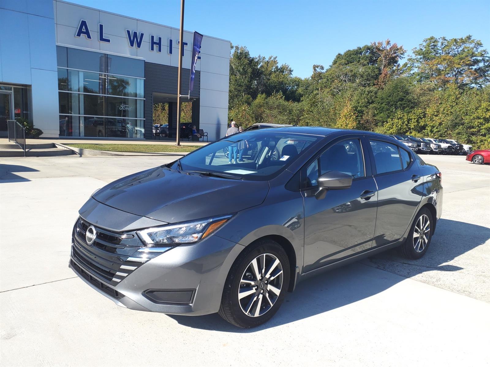  Nissan Versa