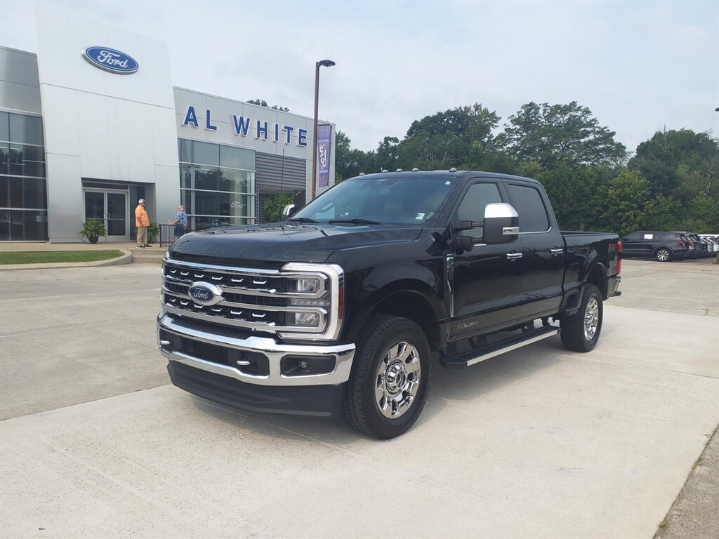 Used 2024 Ford F-250 Lariat Crew Cab Short Bed Truck