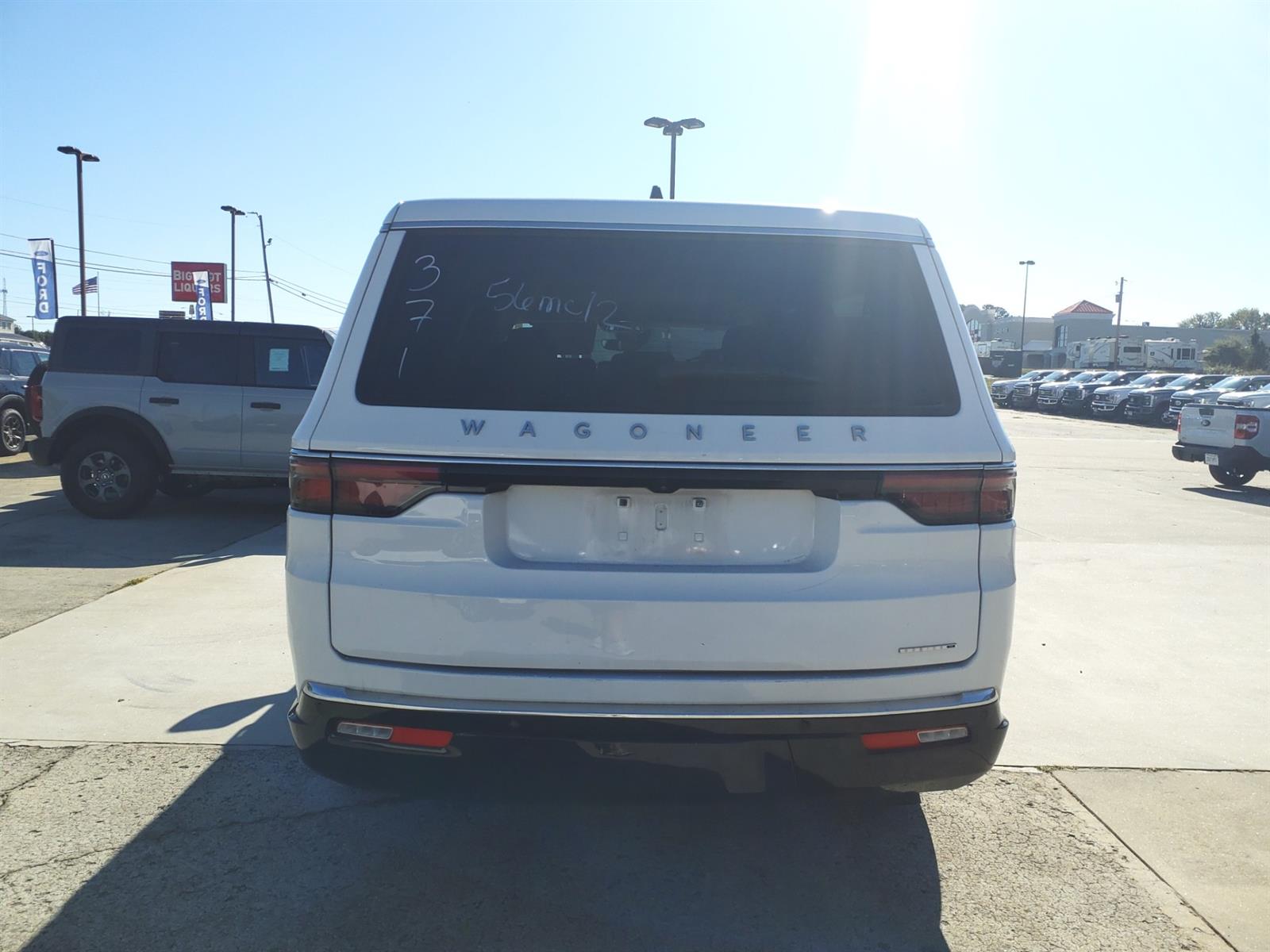 Used 2024 Jeep Wagoneer L Series II SUV