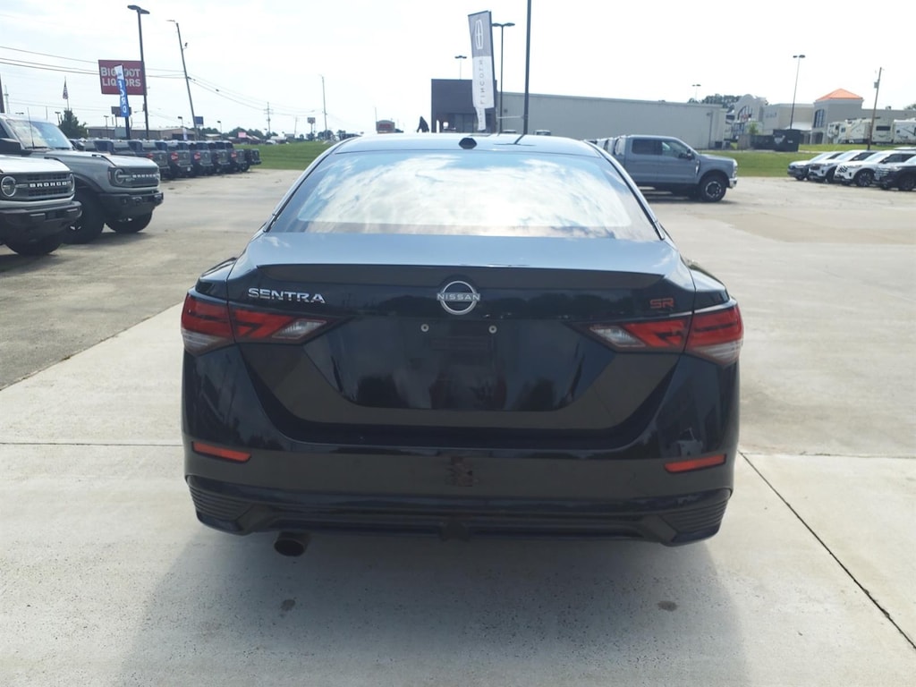 Used 2025 Nissan Sentra SR Sedan