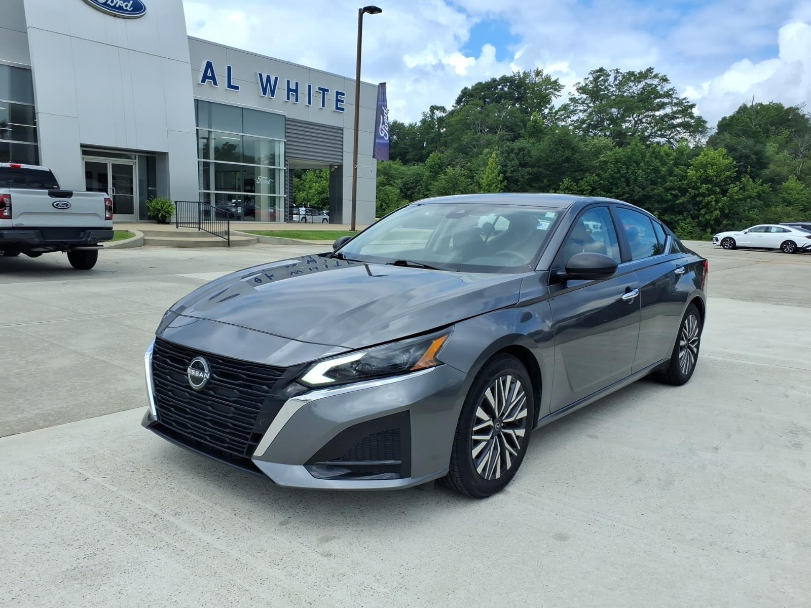 2024 Nissan Altima SV