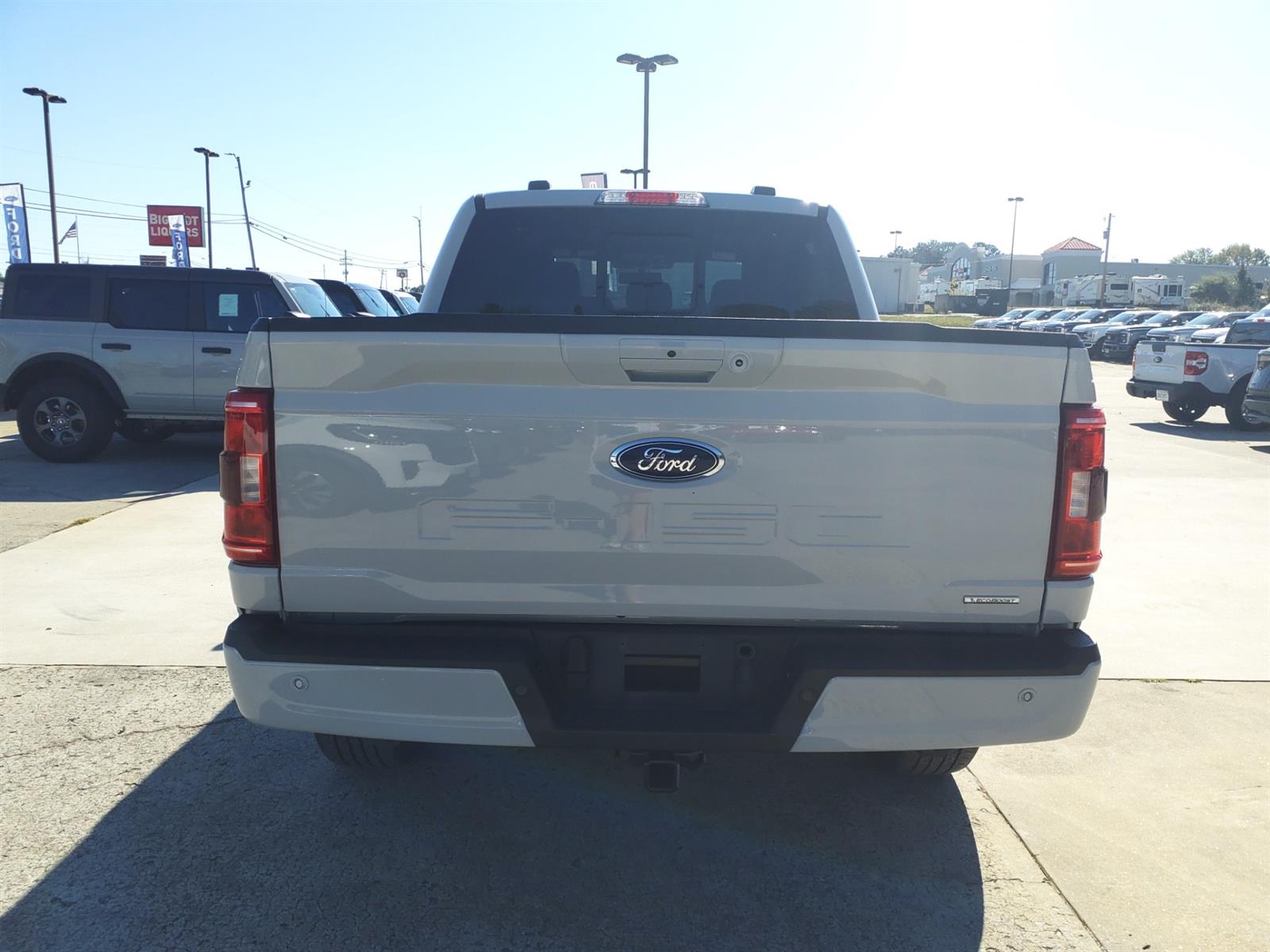 Used 2023 Ford F-150 XLT Crew Cab Short Bed Truck