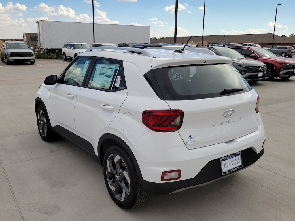 New 2026 Hyundai Venue SEL 4dr Front-Wheel Drive Sport Utility
