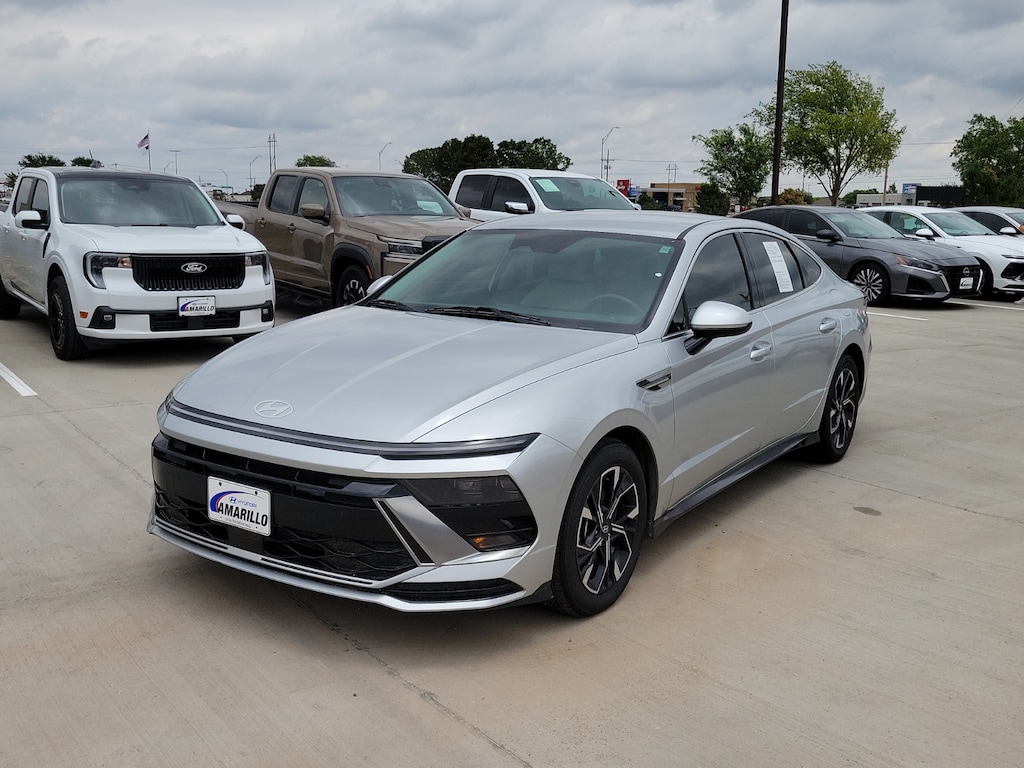 Used 2025 Hyundai Sonata SEL Sedan