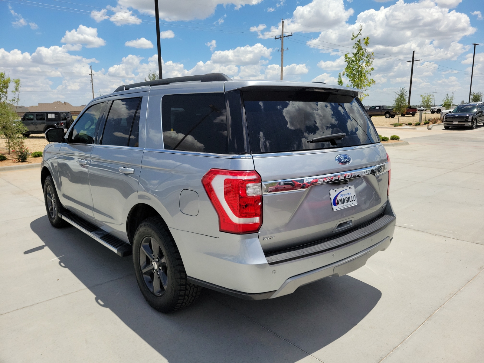 Used 2020 Ford Expedition XLT Sport Utility