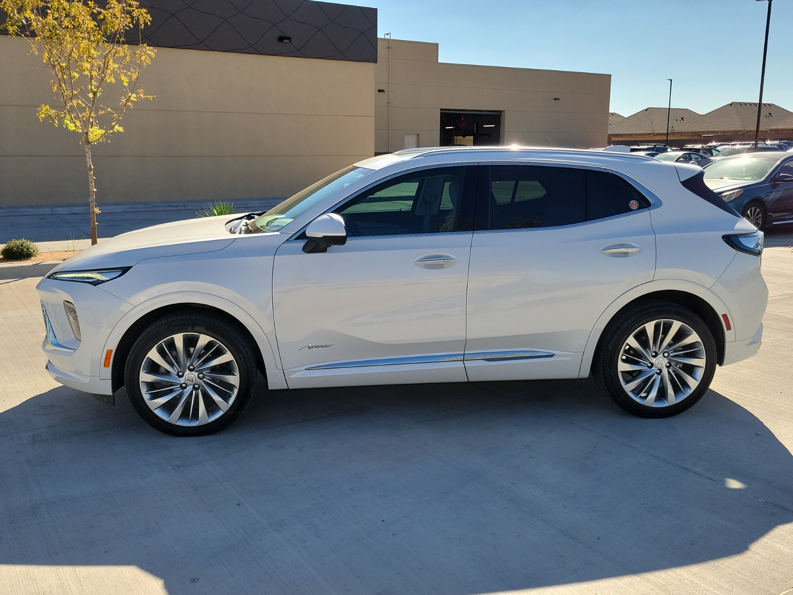 Used 2025 Buick Envision Avenir AWD