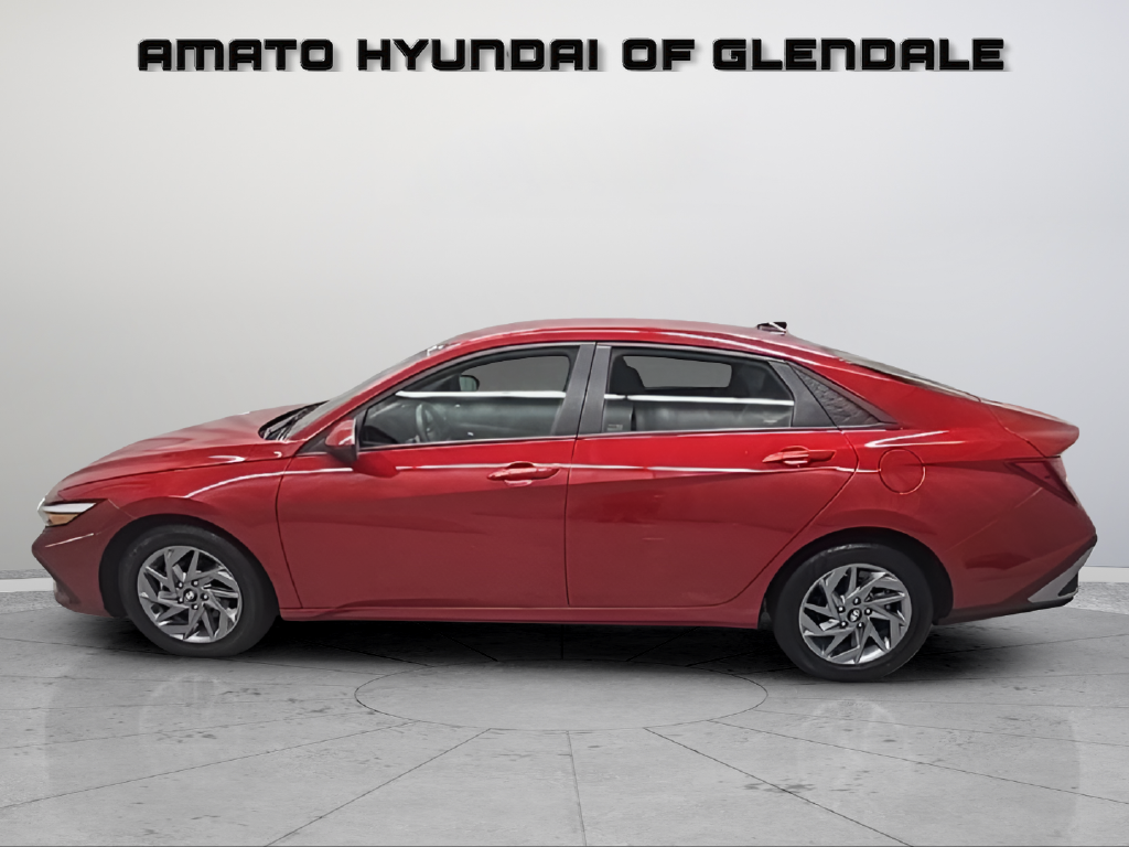 Used 2024 Hyundai Elantra SEL Sedan