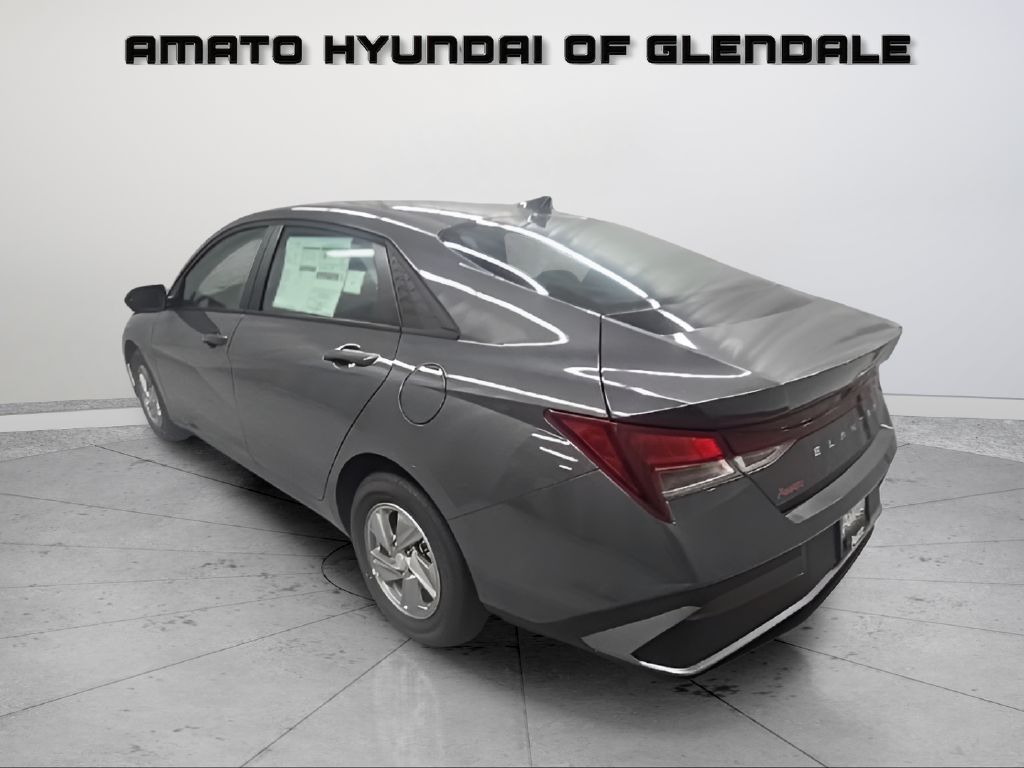 New 2026 Hyundai Elantra SE Sedan