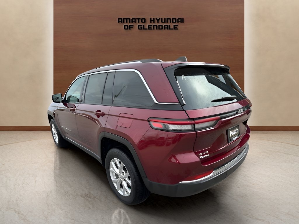 Used 2024 Jeep Grand Cherokee Limited SUV