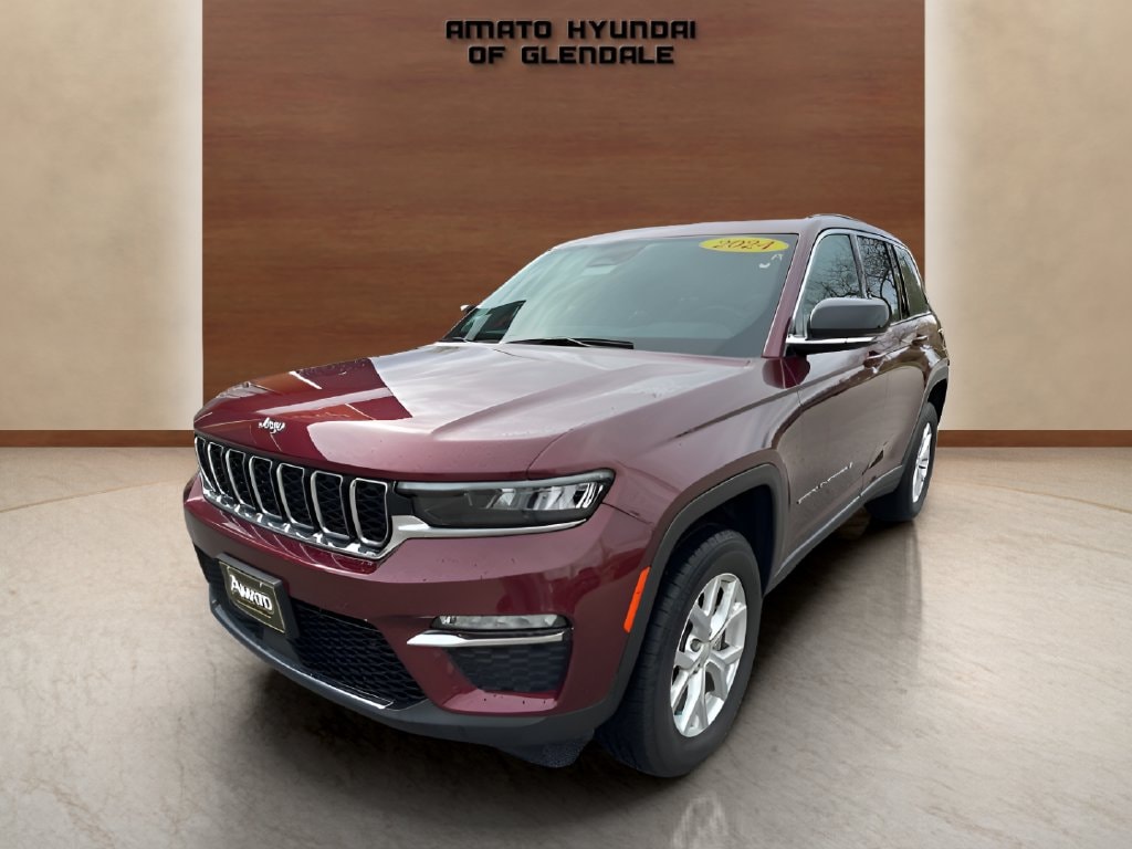 Used 2024 Jeep Grand Cherokee Limited SUV